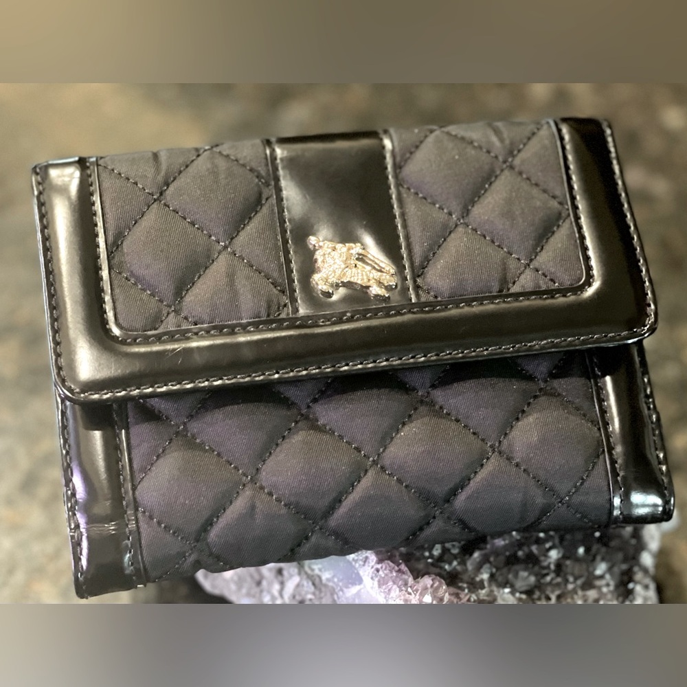 🖤🌟Burberry quilted leather wallet🌟🖤